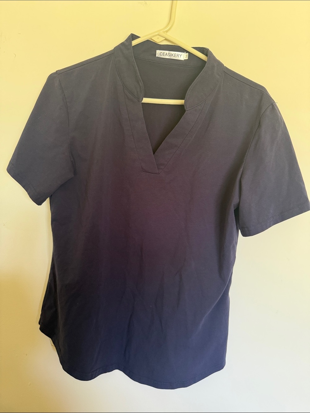 Ceasrkery Women’s Navy Short-Sleeve V-Notch Polo